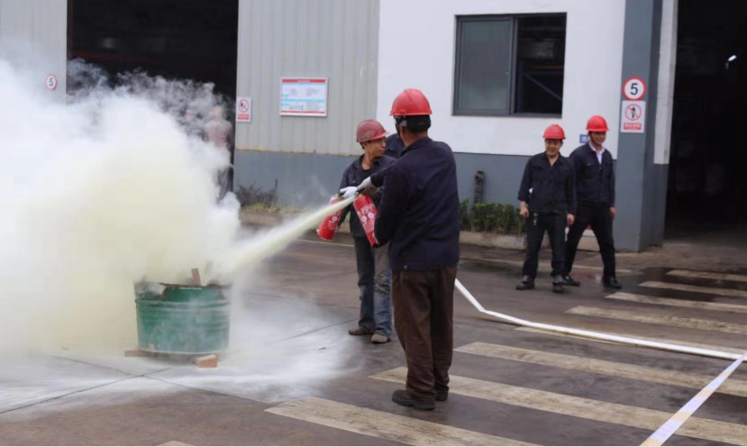 蘇州潤達(dá)消防知識培訓(xùn)及消防演 蘇州潤達(dá)消防知識培訓(xùn)及消防演